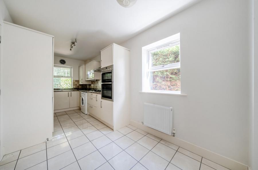 3 bedroom  semi-detached house for sale