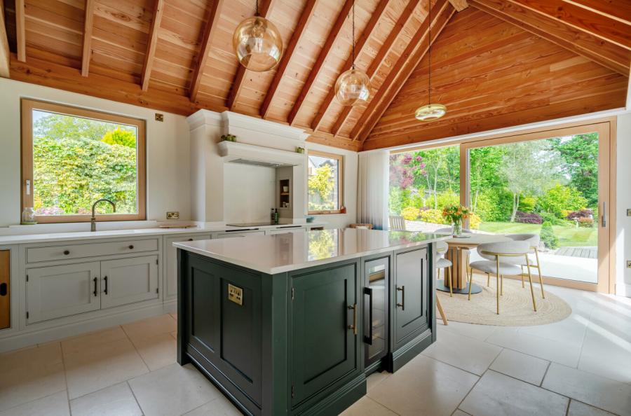 3 bedroom  detached bungalow for sale