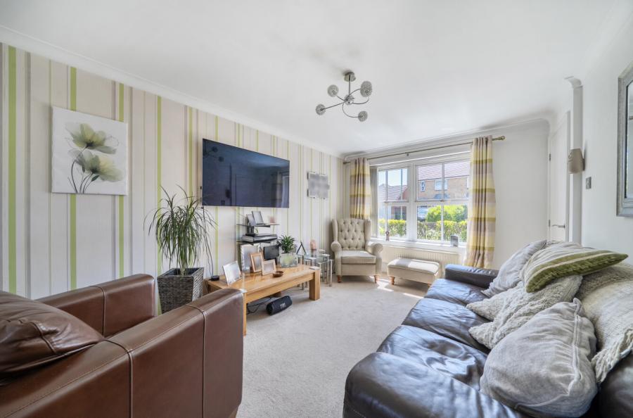 3 bedroom  detached house for sale