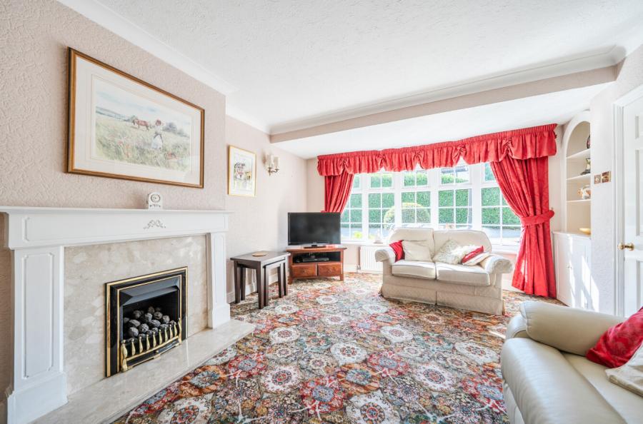 3 bedroom  detached house for sale