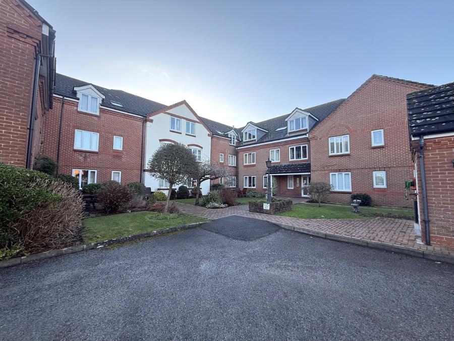 1 bedroom apartment for sale