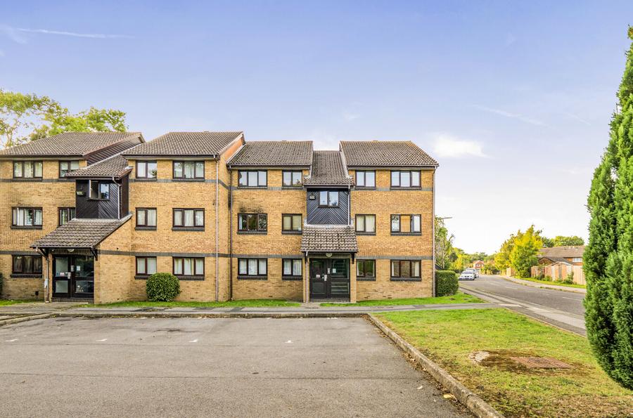 2 bedroom apartment for sale
