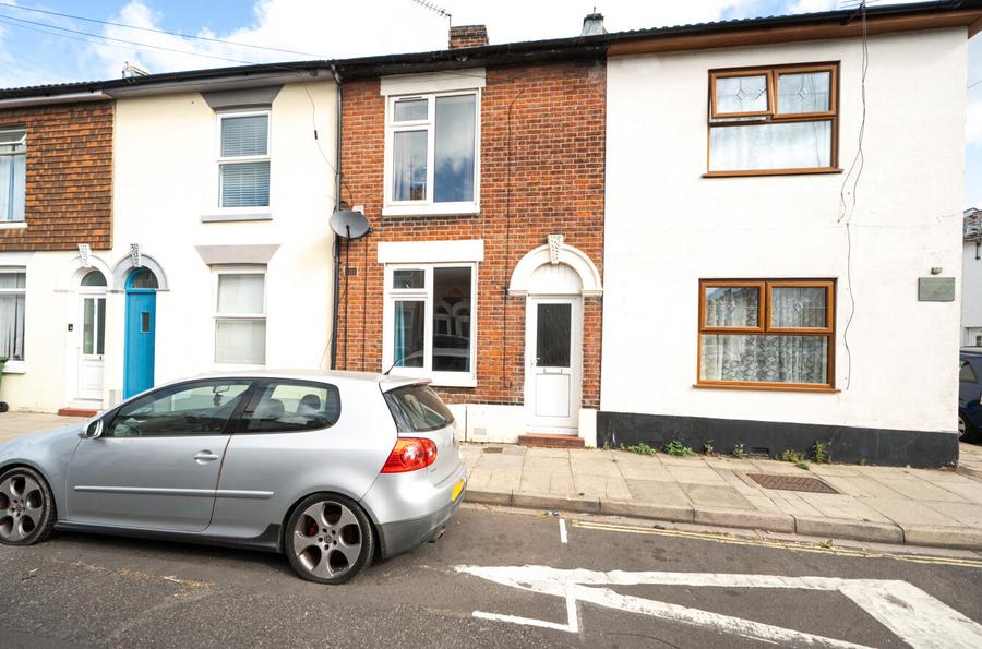 2 bedroom terraced house to rent