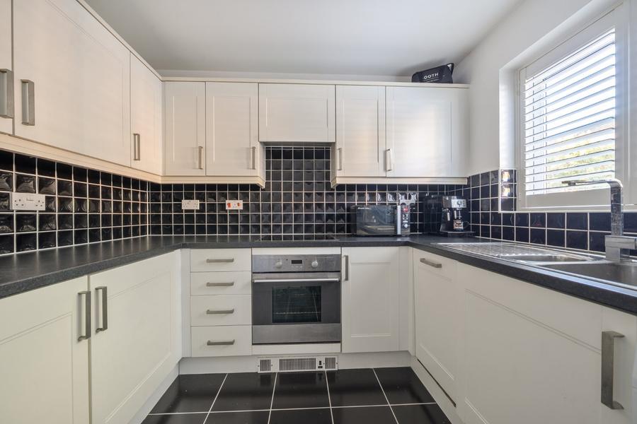 2 bedroom house to rent