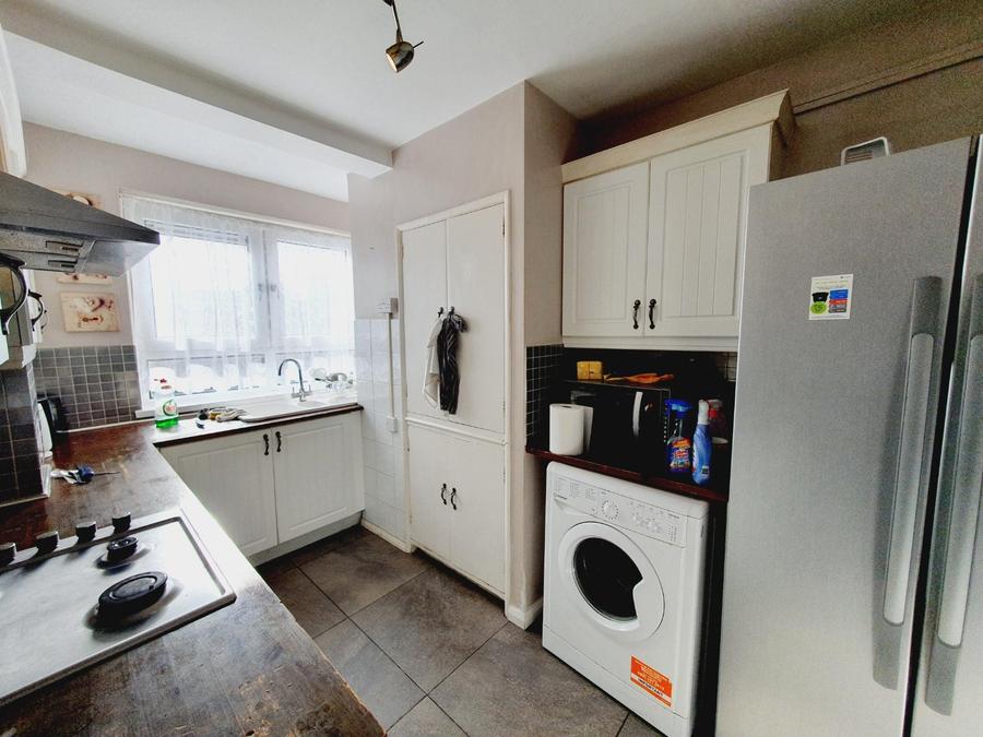 4 bedroom apartment to rent