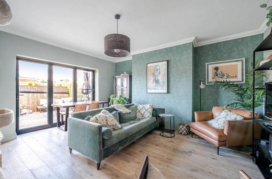2 bedroom apartment for sale