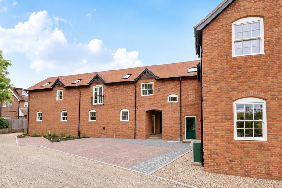 1 bedroom apartment for sale