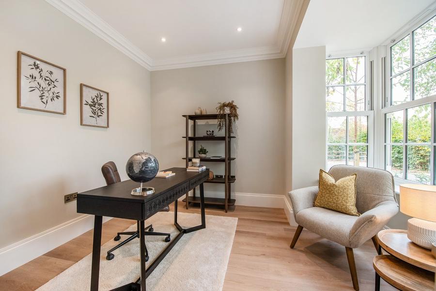 4 bedroom  detached house for sale