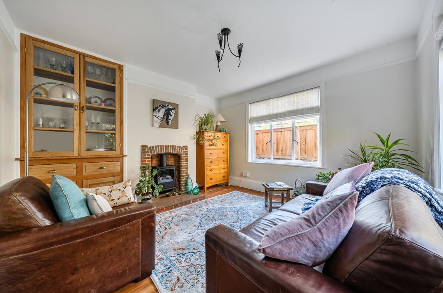 3 bedroom  detached house for sale