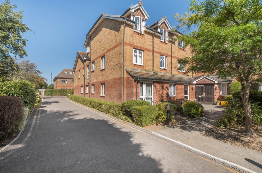 1 bedroom apartment for sale