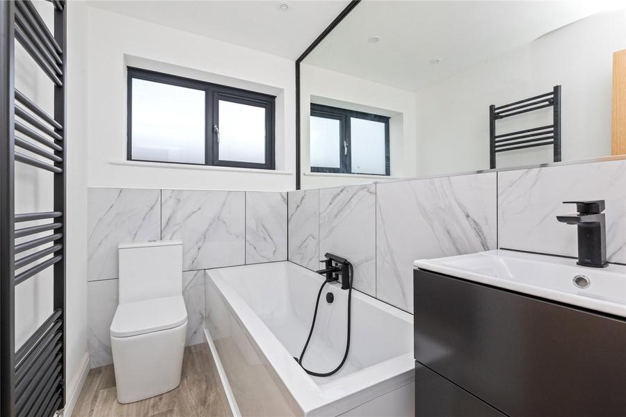4 bedroom  semi-detached house for sale