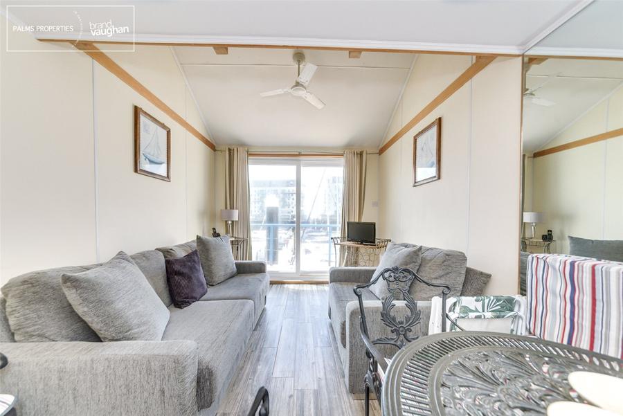  studio studio apartment to rent