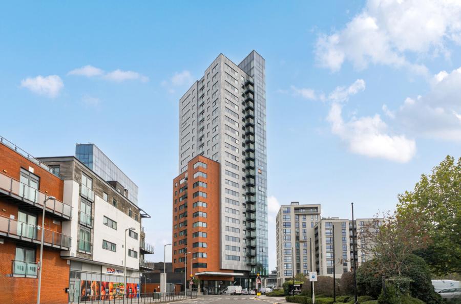 2 bedroom apartment to rent