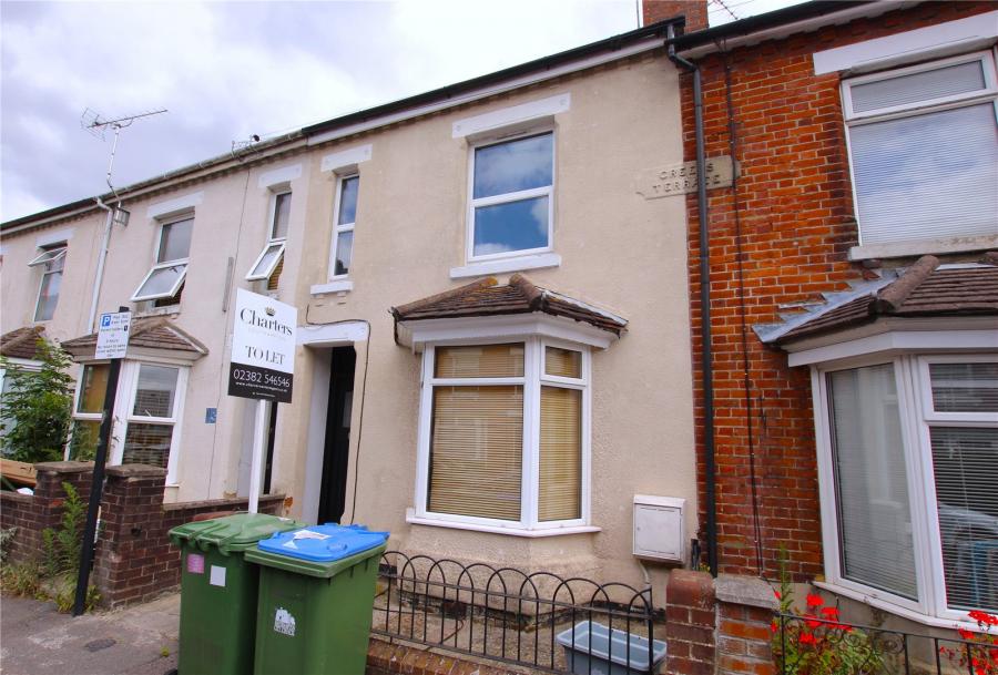 3 bedroom  terraced house to rent
