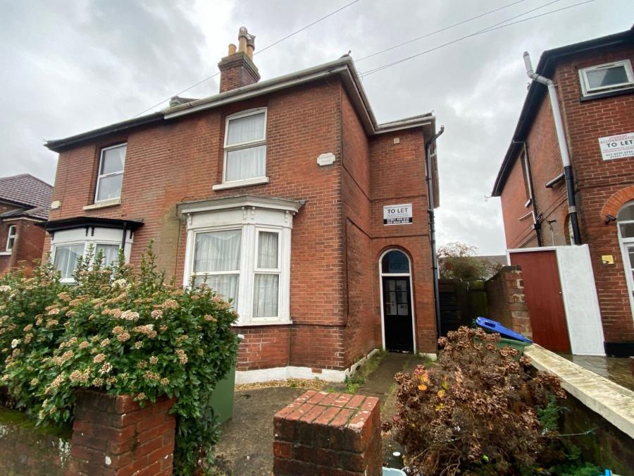 3 bedroom apartment to rent