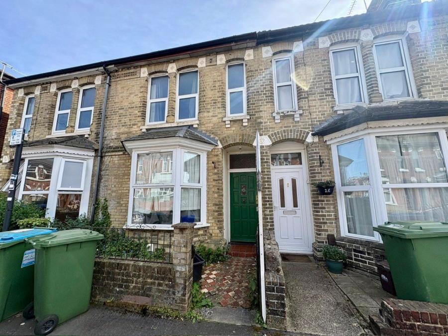 3 bedroom terraced house to rent