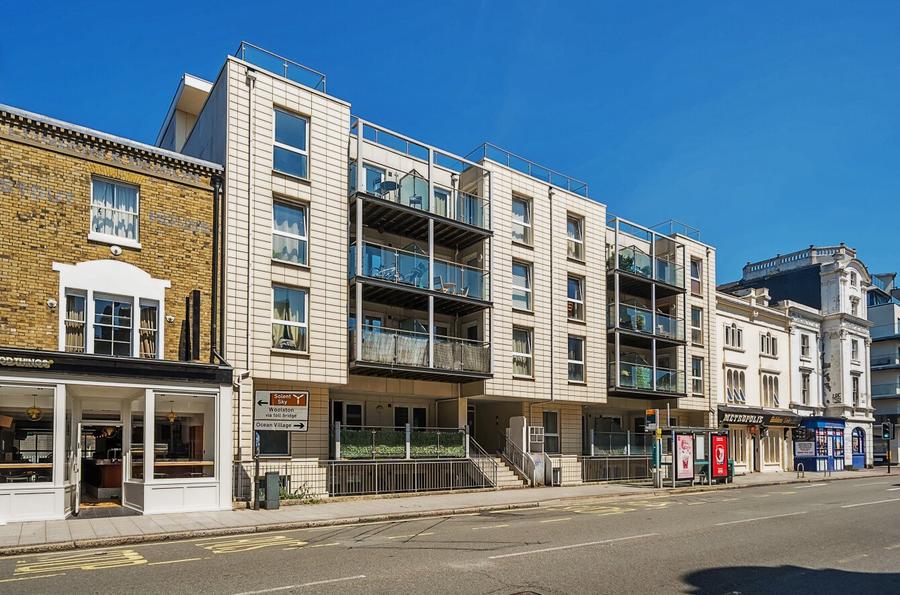 2 bedroom apartment to rent