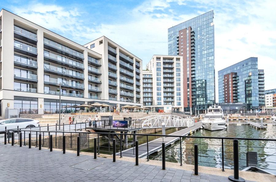 2 bedroom apartment to rent