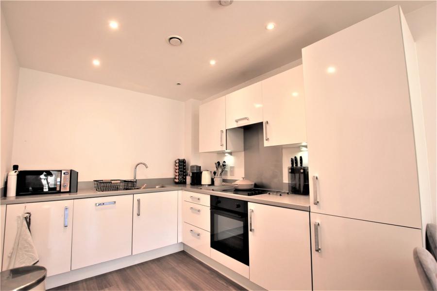 2 bedroom apartment to rent