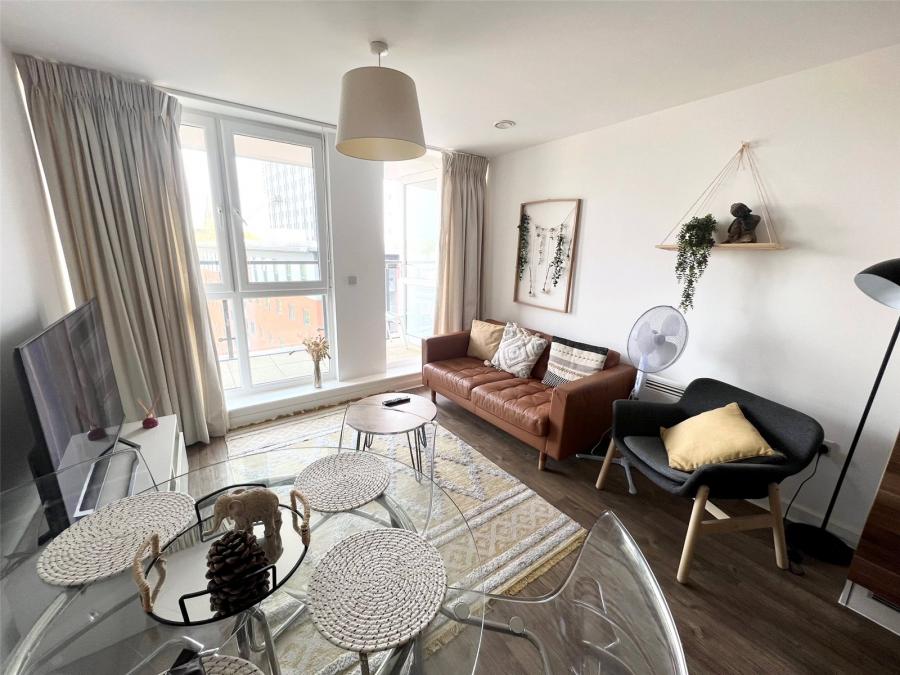 2 bedroom apartment to rent