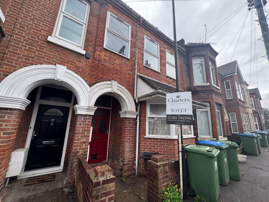 2 bedroom apartment to rent