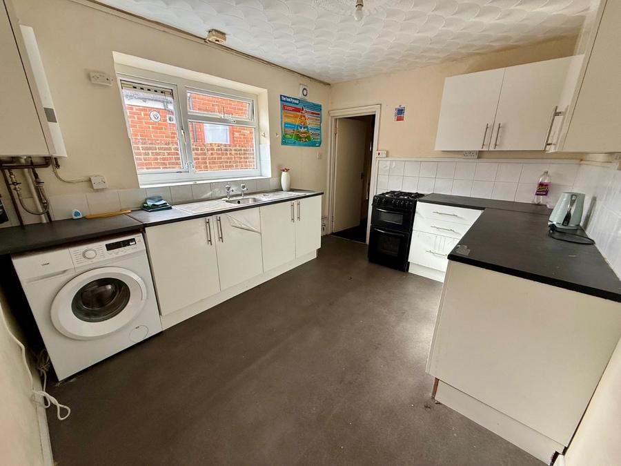 4 bedroom house to rent