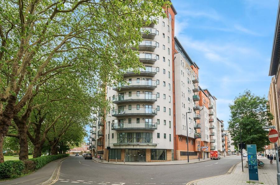 apartment to rent