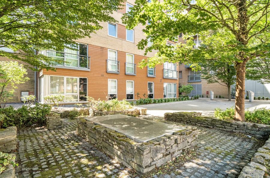 1 bedroom apartment for sale