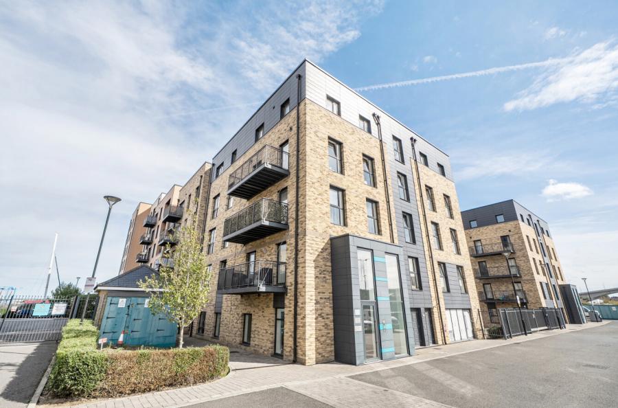 2 bedroom apartment for sale