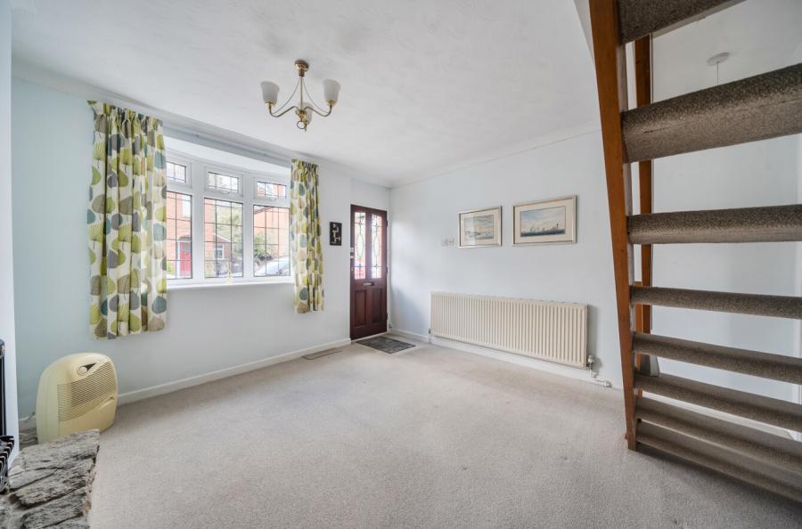 2 bedroom  terraced house for sale