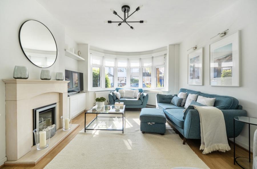4 bedroom  detached house for sale