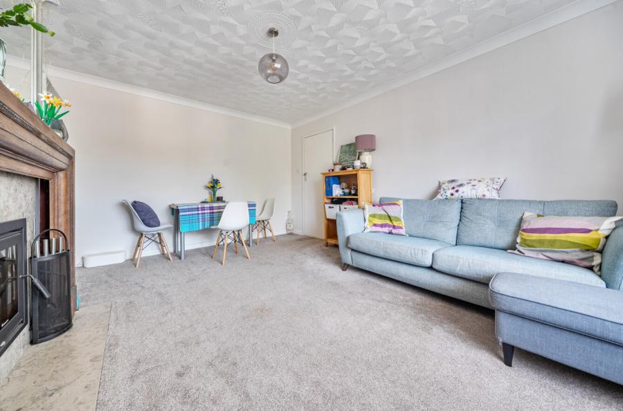 2 bedroom  semi-detached bungalow for sale