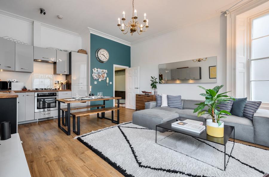 2 bedroom apartment for sale
