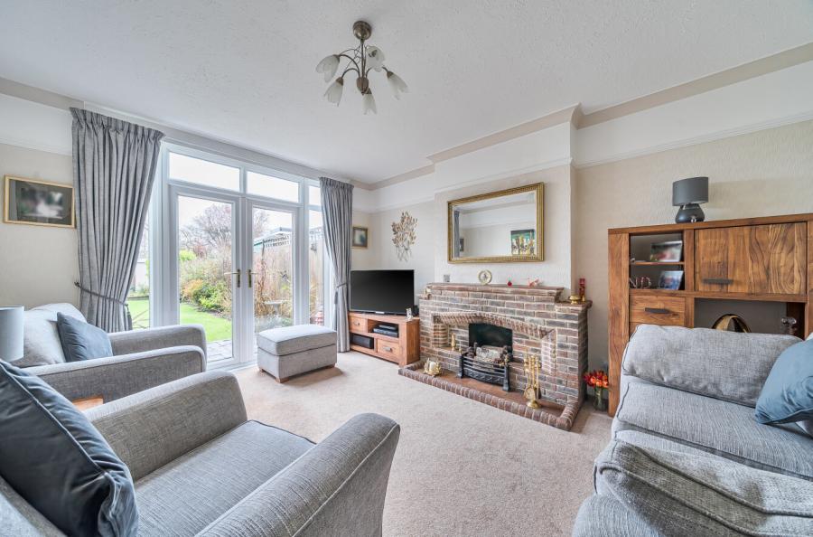 3 bedroom  detached house for sale