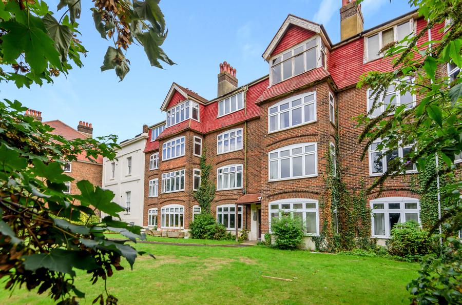 4 bedroom apartment for sale