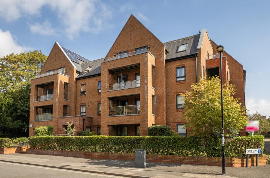 2 bedroom apartment for sale