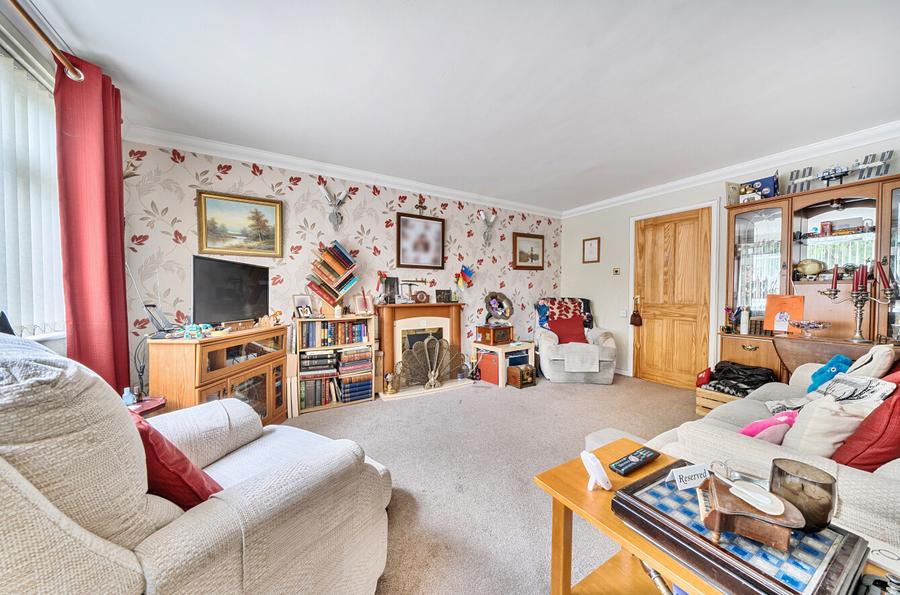 2 bedroom apartment for sale