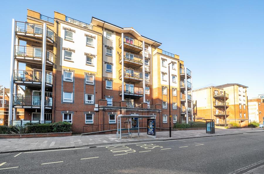 1 bedroom apartment for sale