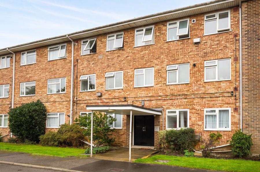 2 bedroom apartment for sale