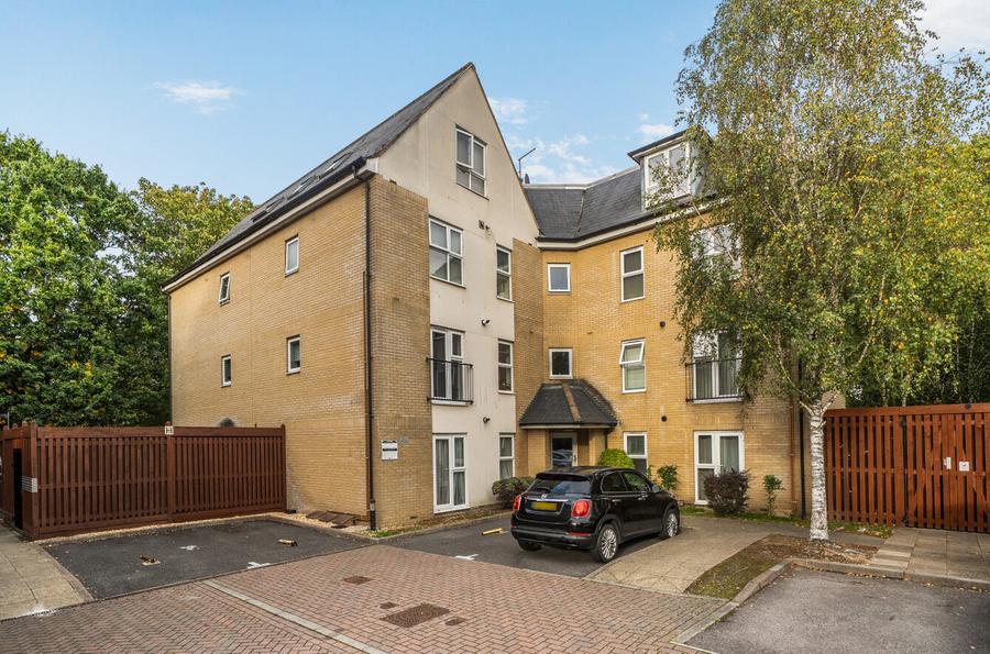 2 bedroom apartment for sale