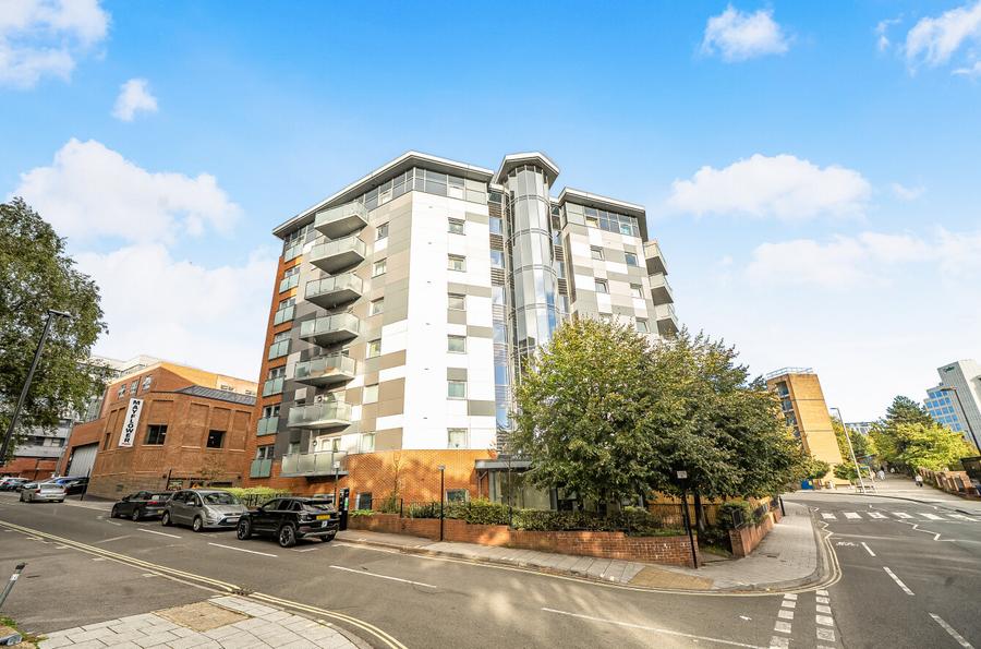 2 bedroom apartment for sale