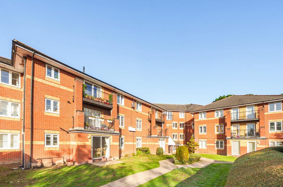 2 bedroom apartment for sale