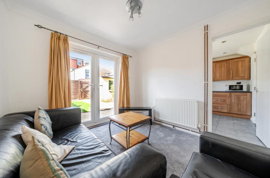 3 bedroom  terraced house to rent