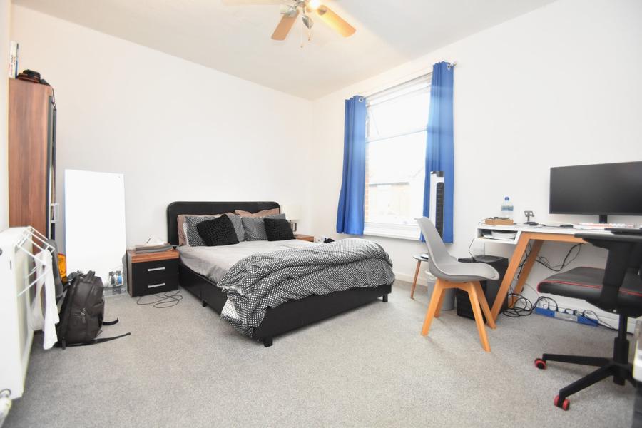 5 bedroom house to rent