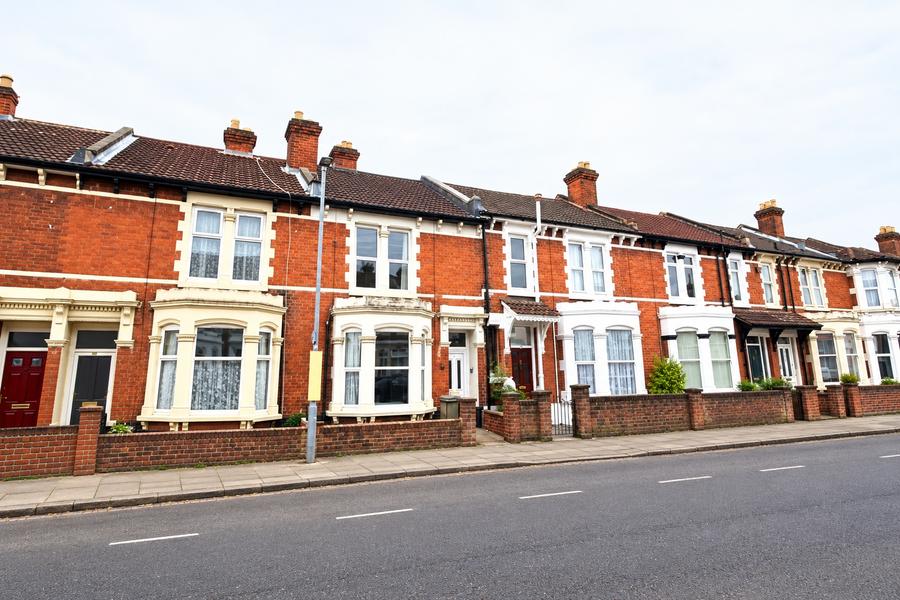 5 bedroom house to rent