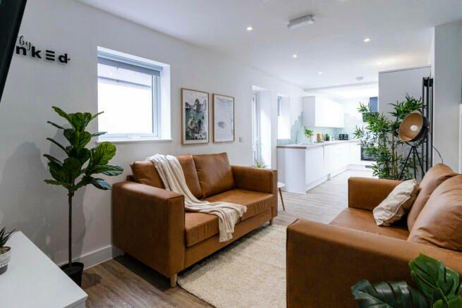 7 bedroom  terraced house to rent