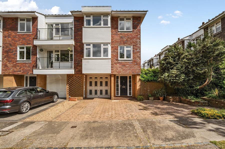4 bedroom house for sale