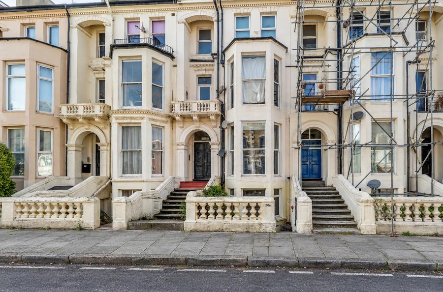 2 bedroom apartment for sale