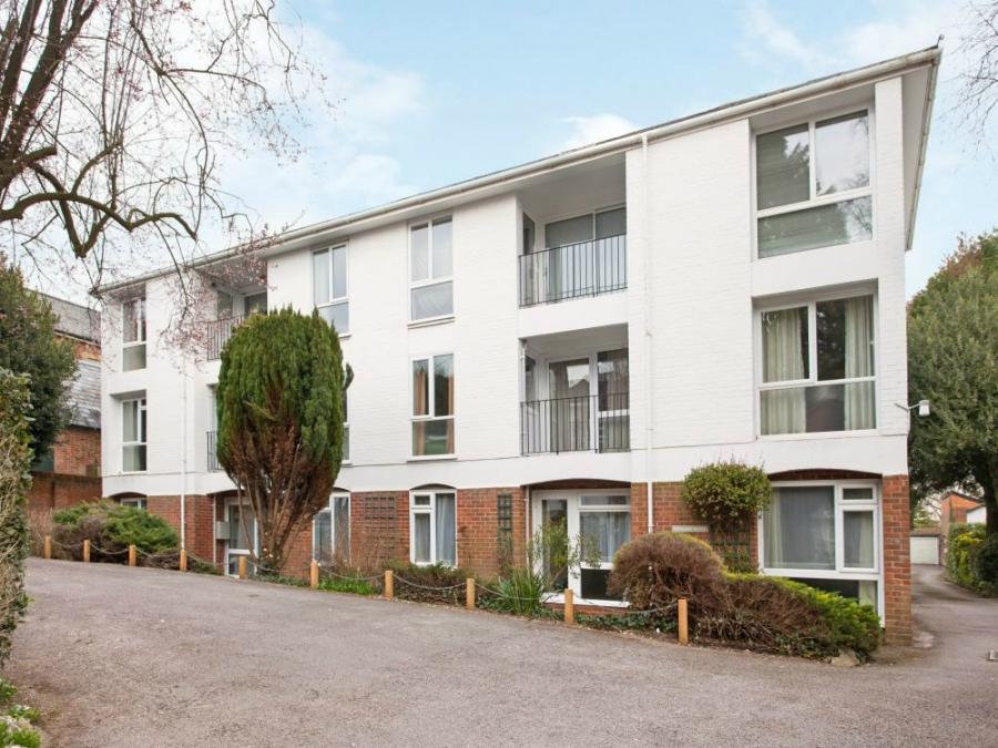 2 bedroom apartment to rent