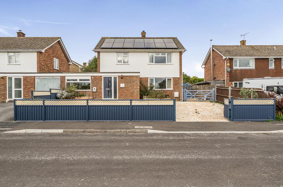 4 bedroom house to rent